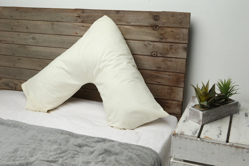 V-pillow with pillowcase in the color of your choice