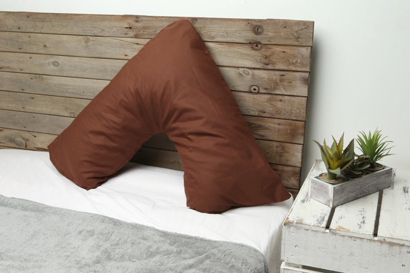 V-pillow with pillowcase in the color of your choice