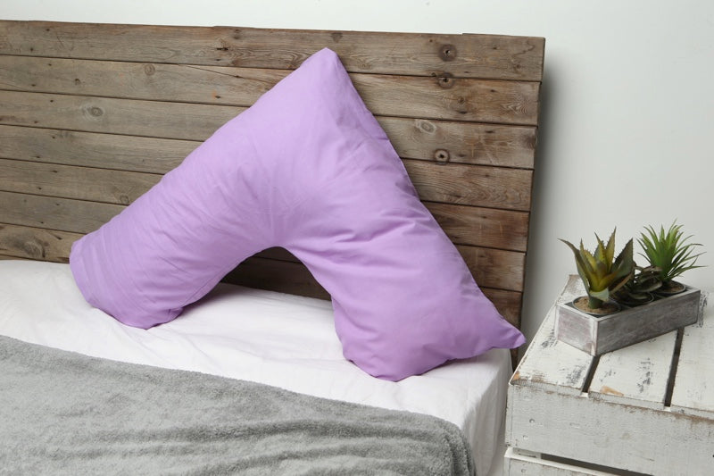 V-pillow with pillowcase in the color of your choice