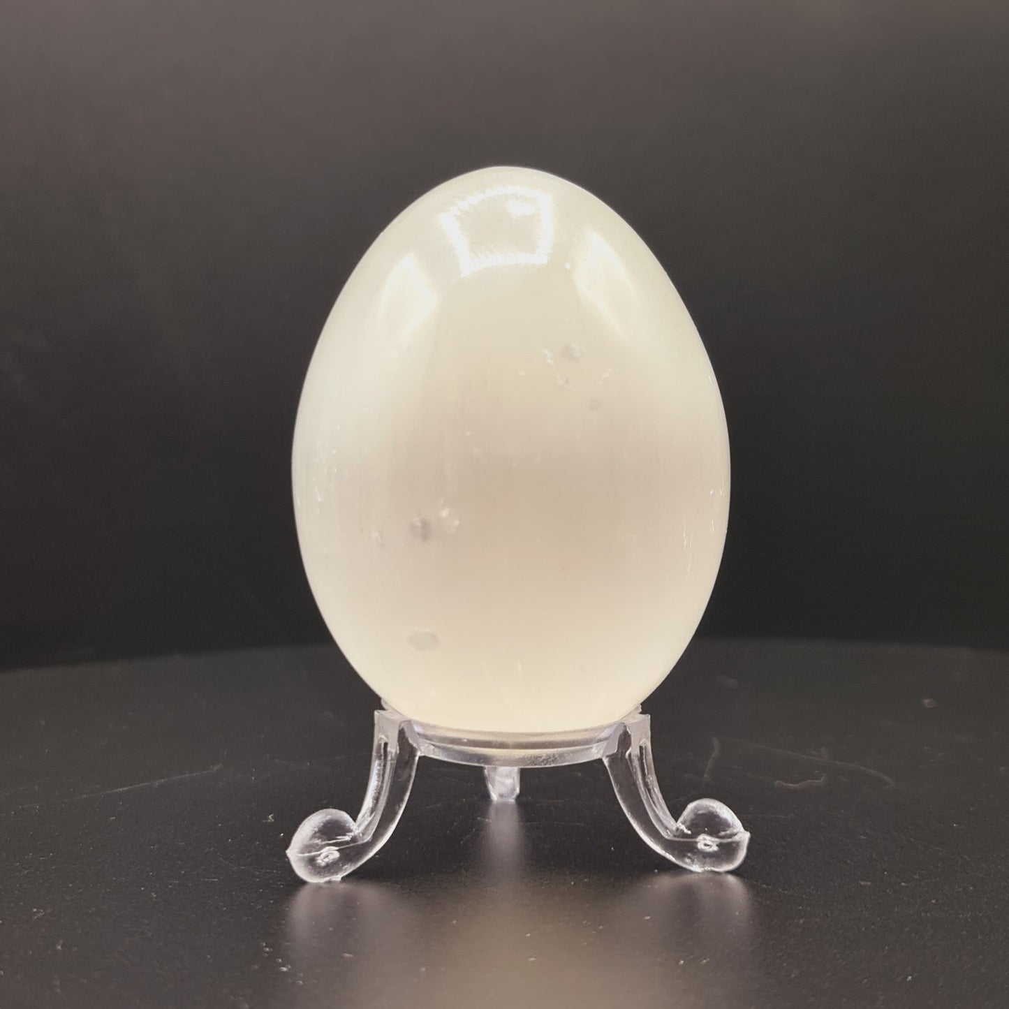 Selenite Charging Crystal Egg - Natural Healing Stone for Energy Cleansing and Meditation