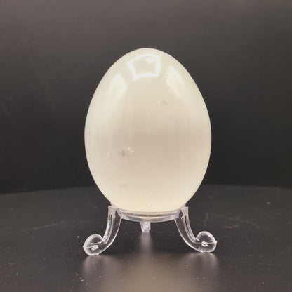 Selenite Charging Crystal Egg - Natural Healing Stone for Energy Cleansing and Meditation