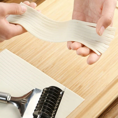 Manuelle Nudelmaschine aus Edelstahl – Nudel Schneider & Teigroller für Pasta